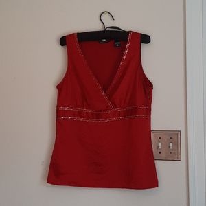 3/$15 NY&Co. Red satiny tank top